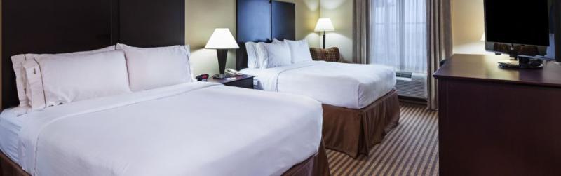 Holiday Inn Express & Suites Brady By Ihg Eksteriør billede